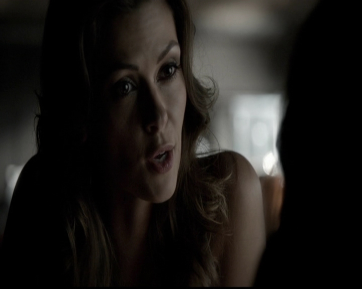 VampireDiariesWorld-dot-org_5x05MontersBall0696.jpg