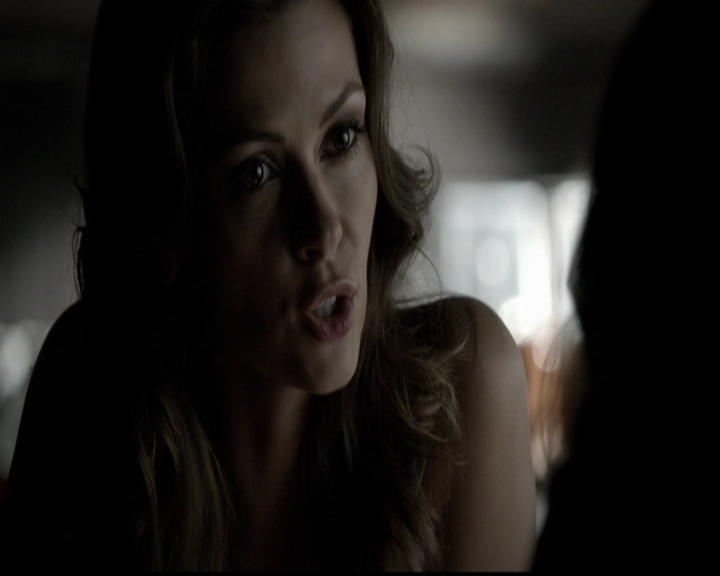 VampireDiariesWorld-dot-org_5x05MontersBall0697.jpg