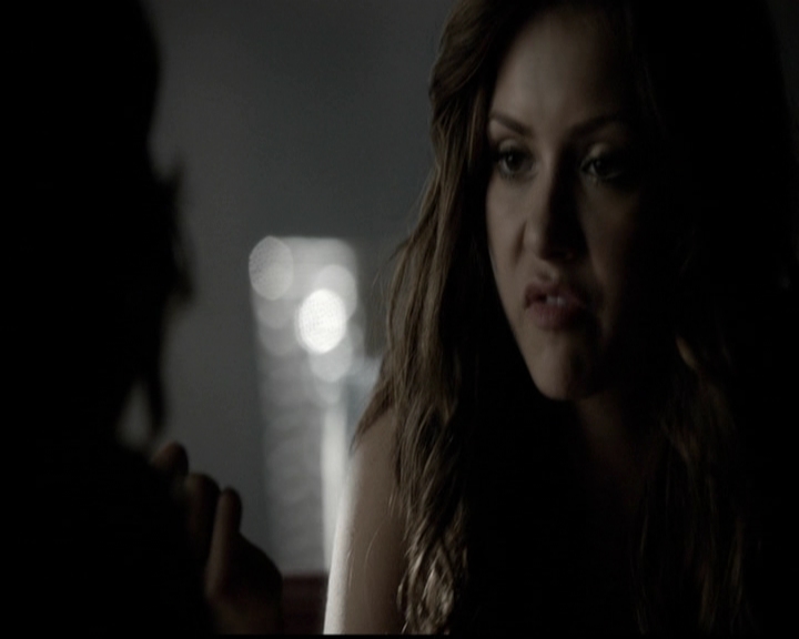 VampireDiariesWorld-dot-org_5x05MontersBall0700.jpg