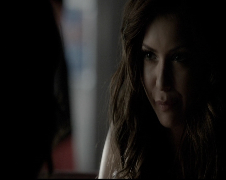 VampireDiariesWorld-dot-org_5x05MontersBall0715.jpg