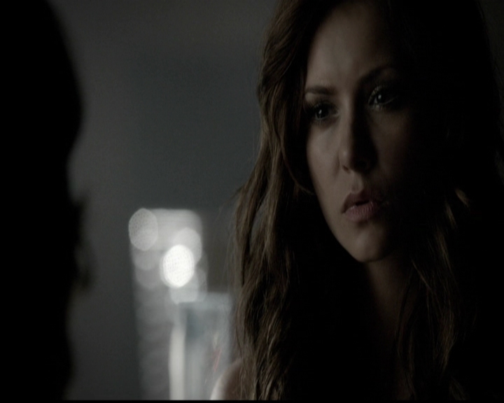 VampireDiariesWorld-dot-org_5x05MontersBall0732.jpg