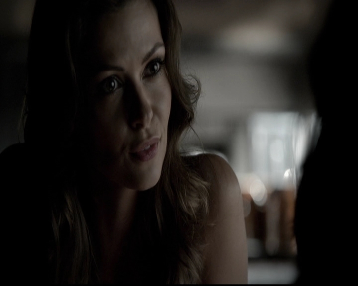 VampireDiariesWorld-dot-org_5x05MontersBall0736.jpg