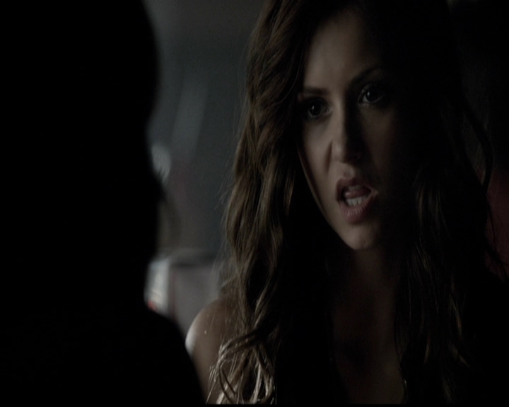 VampireDiariesWorld-dot-org_5x05MontersBall0774.jpg