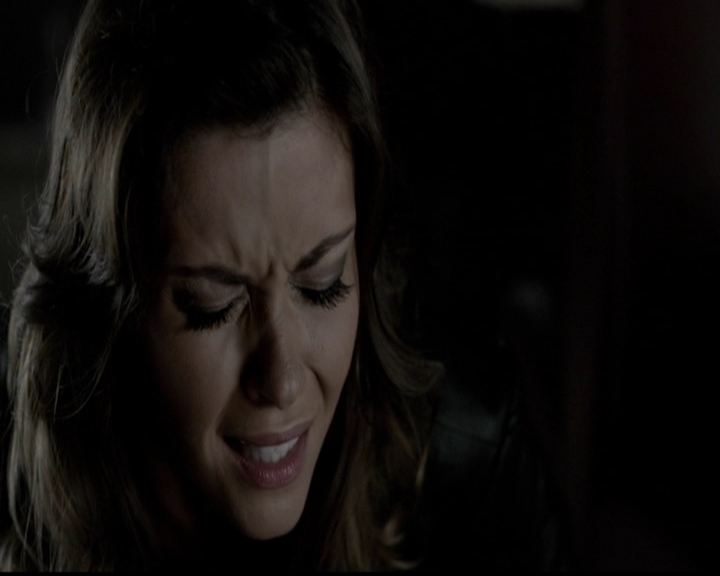 VampireDiariesWorld-dot-org_5x05MontersBall0801.jpg