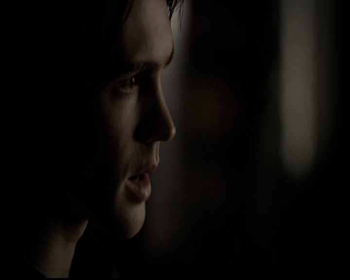 VampireDiariesWorld-dot-org_5x05MontersBall0816.jpg