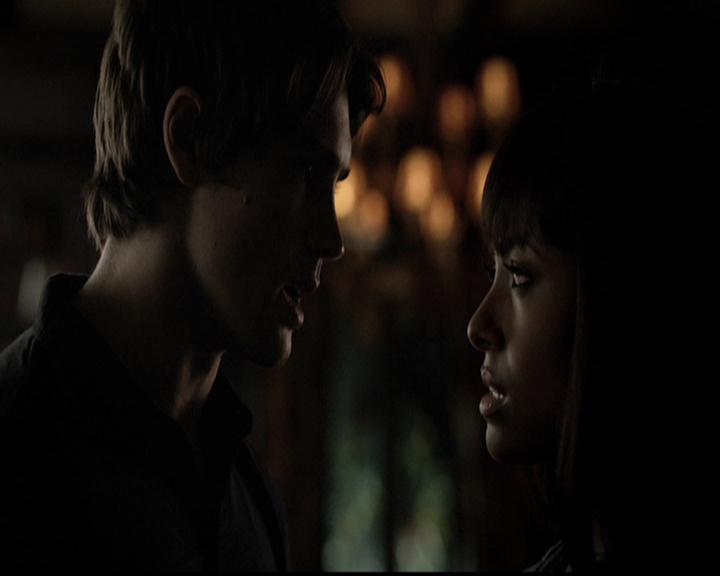 VampireDiariesWorld-dot-org_5x05MontersBall0839.jpg