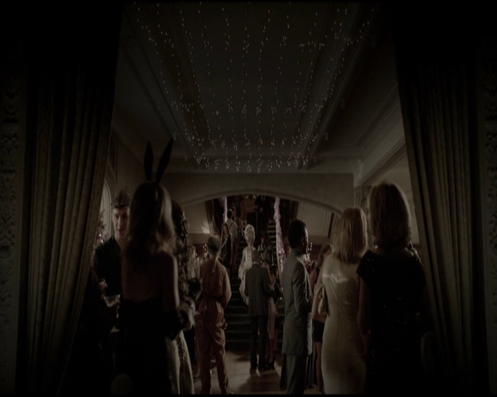 VampireDiariesWorld-dot-org_5x05MontersBall0848.jpg