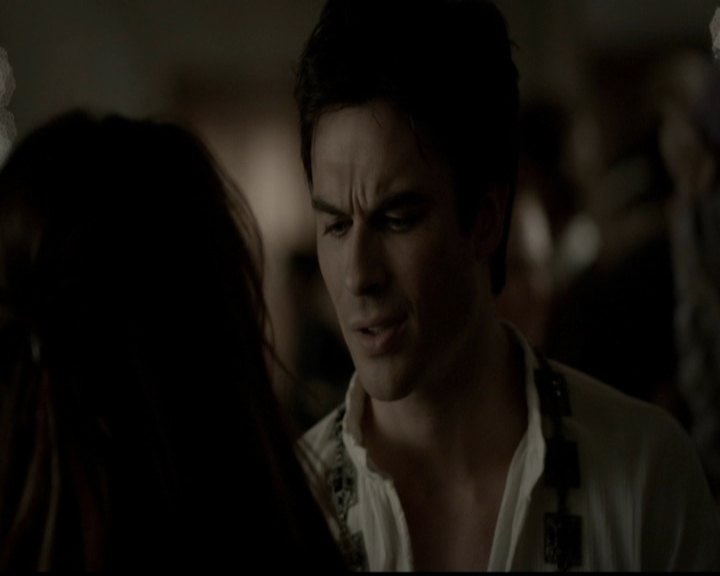 VampireDiariesWorld-dot-org_5x05MontersBall0922.jpg