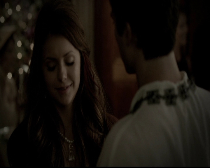 VampireDiariesWorld-dot-org_5x05MontersBall0923.jpg