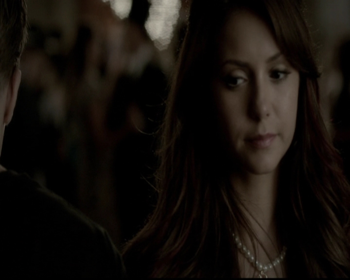 VampireDiariesWorld-dot-org_5x05MontersBall1021.jpg