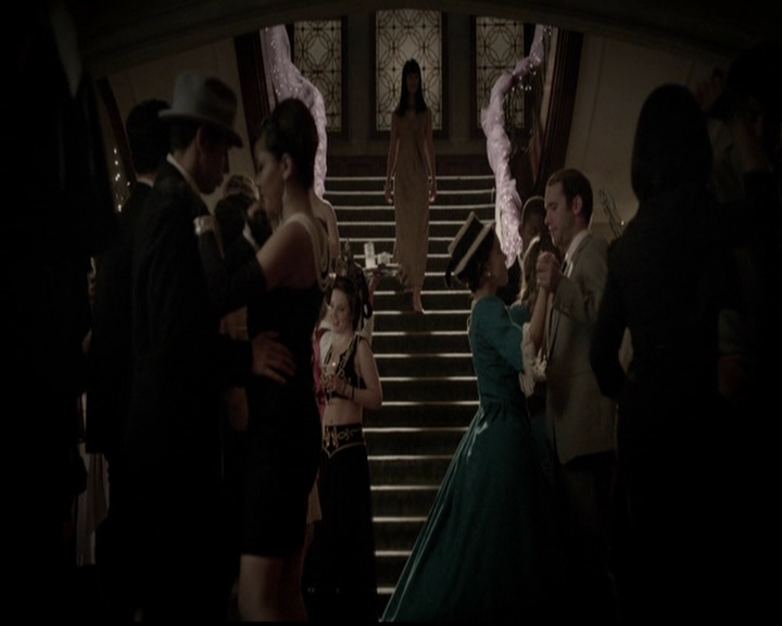 VampireDiariesWorld-dot-org_5x05MontersBall1028.jpg