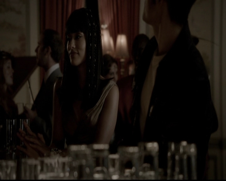 VampireDiariesWorld-dot-org_5x05MontersBall1046.jpg