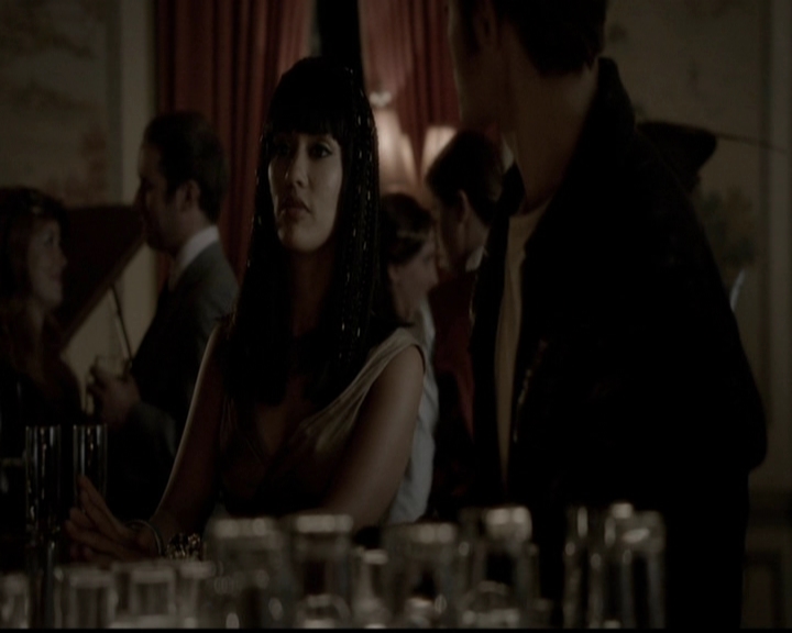 VampireDiariesWorld-dot-org_5x05MontersBall1048.jpg