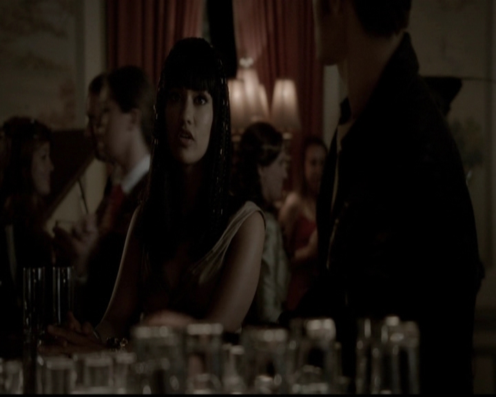 VampireDiariesWorld-dot-org_5x05MontersBall1049.jpg