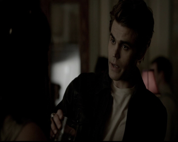 VampireDiariesWorld-dot-org_5x05MontersBall1058.jpg