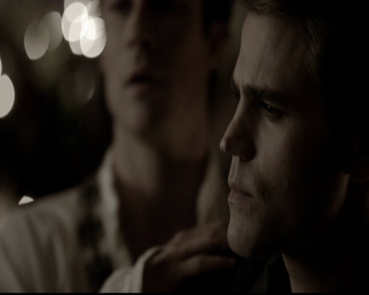 VampireDiariesWorld-dot-org_5x05MontersBall1073.jpg