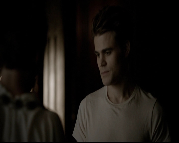 VampireDiariesWorld-dot-org_5x05MontersBall1097.jpg