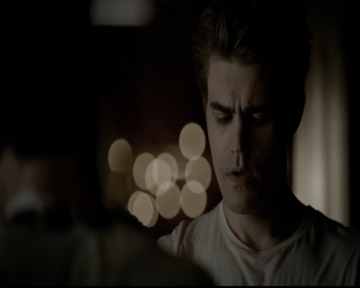 VampireDiariesWorld-dot-org_5x05MontersBall1110.jpg