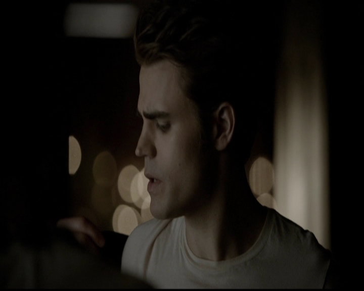 VampireDiariesWorld-dot-org_5x05MontersBall1113.jpg