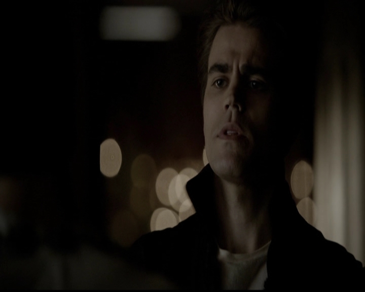 VampireDiariesWorld-dot-org_5x05MontersBall1114.jpg