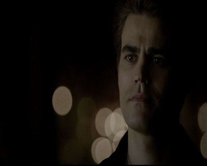 VampireDiariesWorld-dot-org_5x05MontersBall1118.jpg