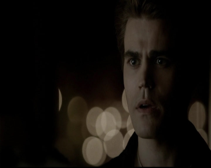 VampireDiariesWorld-dot-org_5x05MontersBall1120.jpg