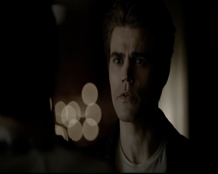 VampireDiariesWorld-dot-org_5x05MontersBall1125.jpg