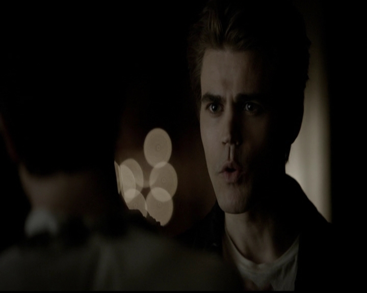 VampireDiariesWorld-dot-org_5x05MontersBall1145.jpg