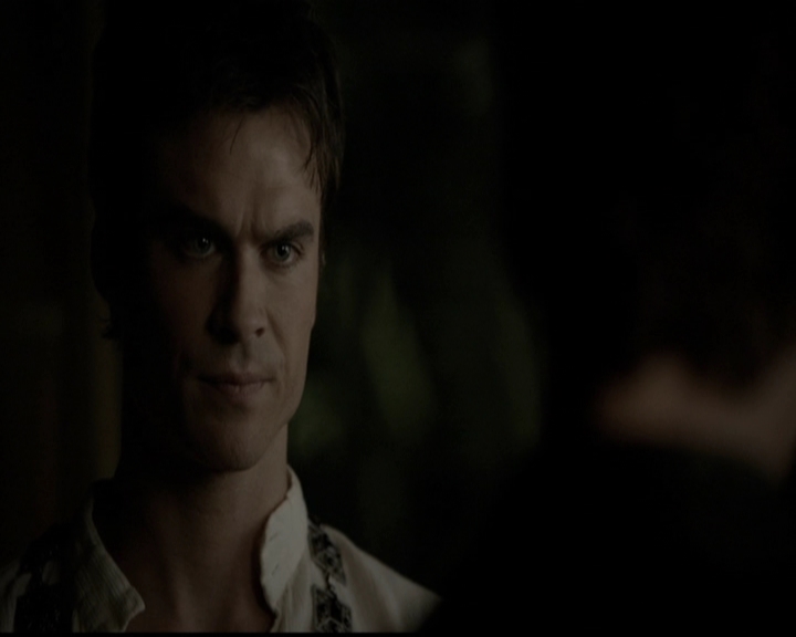 VampireDiariesWorld-dot-org_5x05MontersBall1148.jpg