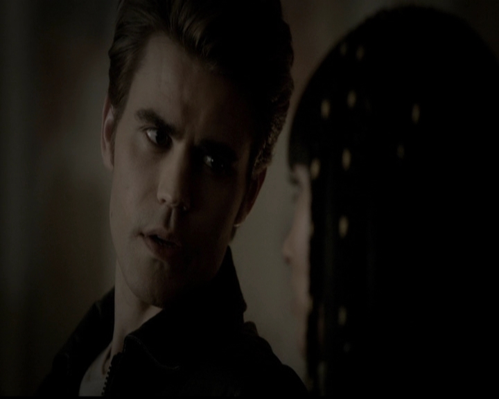 VampireDiariesWorld-dot-org_5x05MontersBall1166.jpg