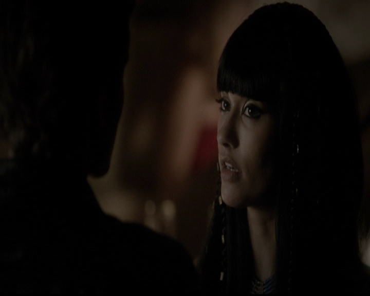 VampireDiariesWorld-dot-org_5x05MontersBall1174.jpg