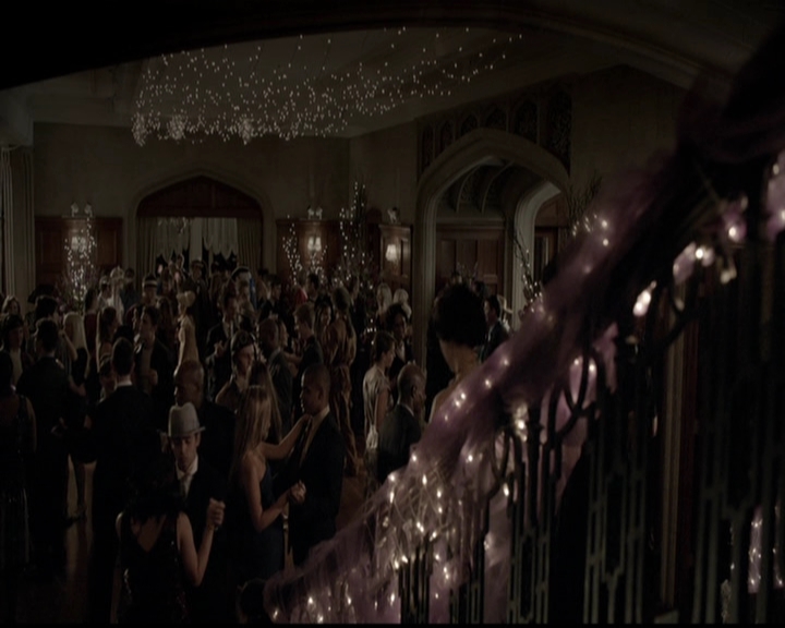 VampireDiariesWorld-dot-org_5x05MontersBall1233.jpg