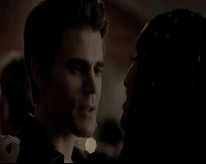 VampireDiariesWorld-dot-org_5x05MontersBall1267.jpg