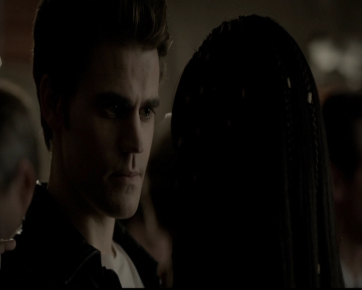 VampireDiariesWorld-dot-org_5x05MontersBall1279.jpg