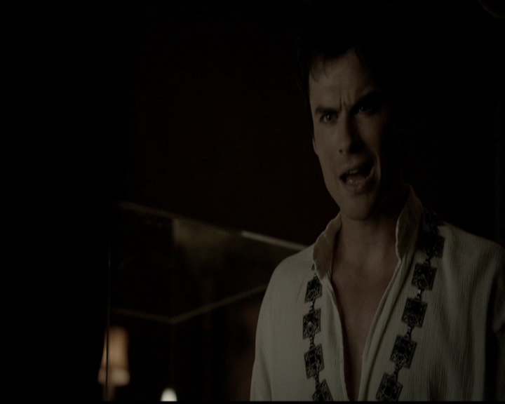 VampireDiariesWorld-dot-org_5x05MontersBall1368.jpg