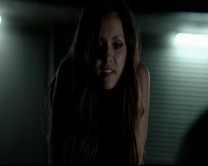 VampireDiariesWorld-dot-org_5x05MontersBall1400.jpg