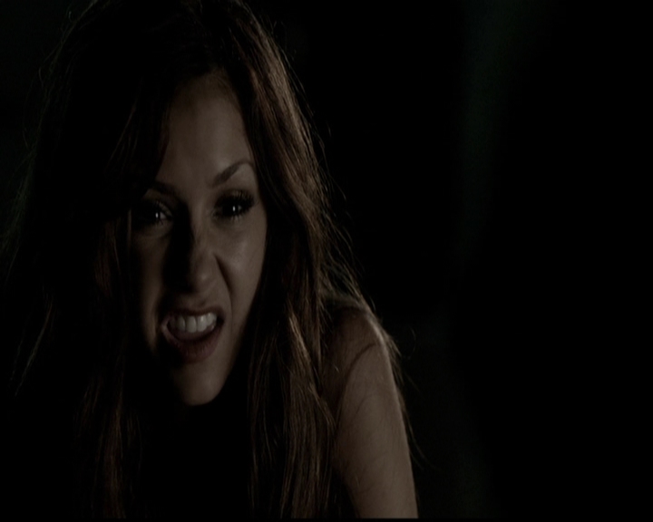 VampireDiariesWorld-dot-org_5x05MontersBall1422.jpg