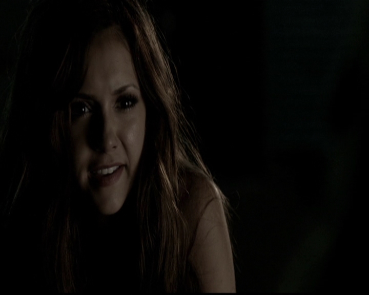 VampireDiariesWorld-dot-org_5x05MontersBall1425.jpg