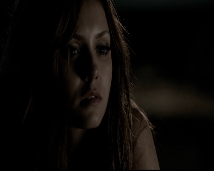 VampireDiariesWorld-dot-org_5x05MontersBall1435.jpg