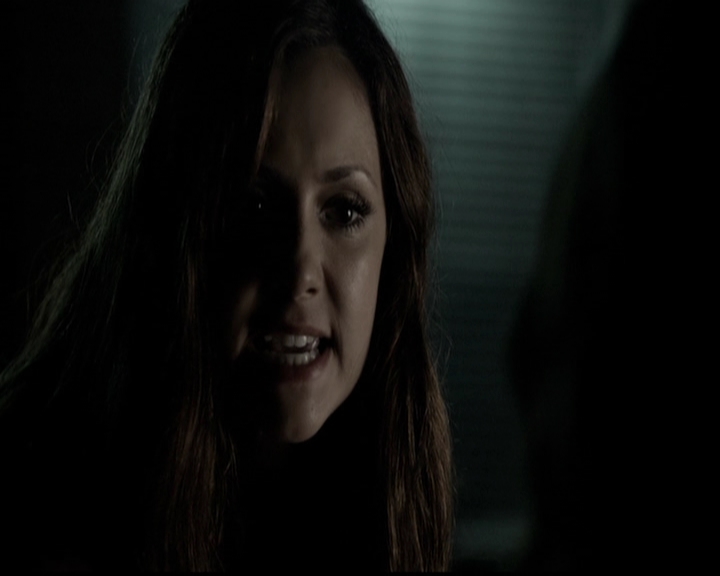 VampireDiariesWorld-dot-org_5x05MontersBall1441.jpg