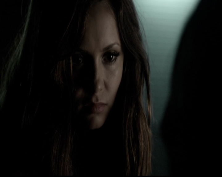 VampireDiariesWorld-dot-org_5x05MontersBall1445.jpg