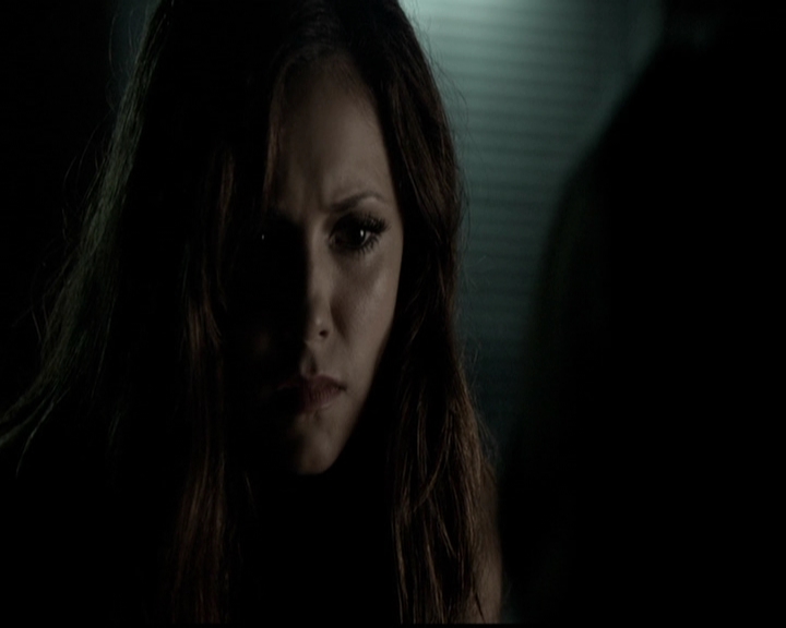 VampireDiariesWorld-dot-org_5x05MontersBall1457.jpg