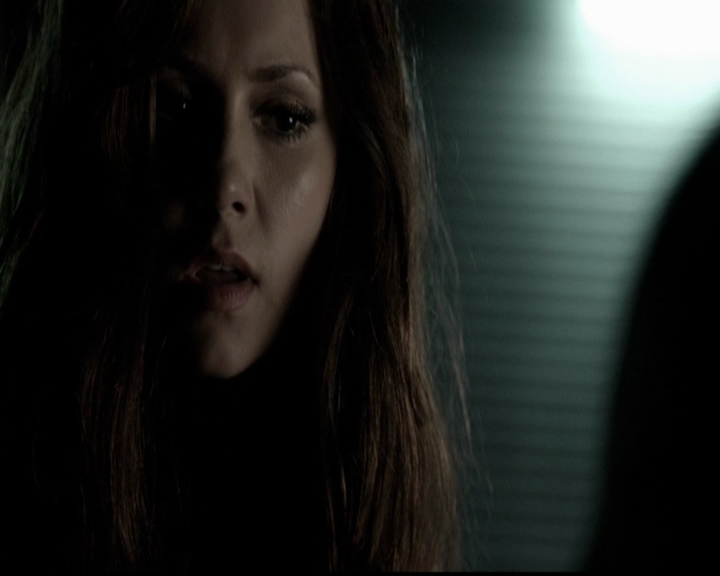 VampireDiariesWorld-dot-org_5x05MontersBall1472.jpg