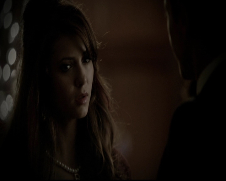 VampireDiariesWorld-dot-org_5x05MontersBall1573.jpg