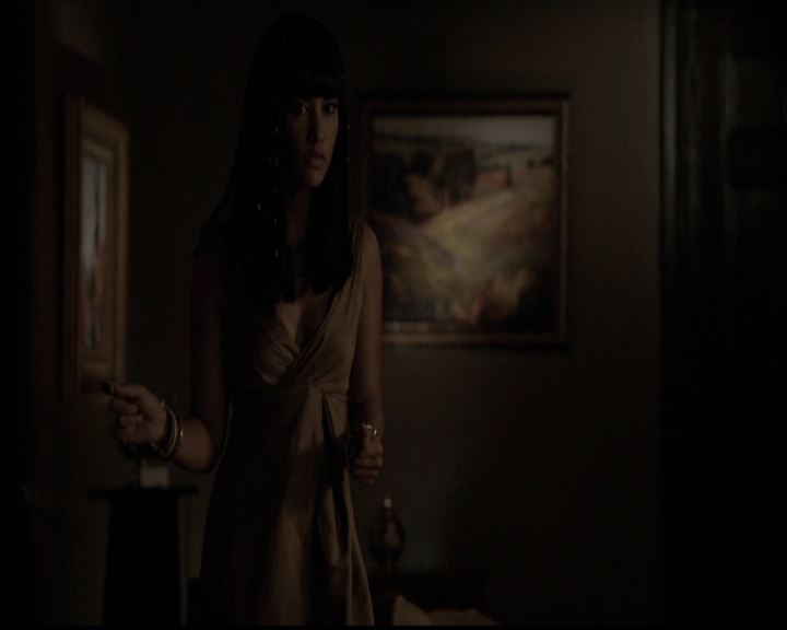 VampireDiariesWorld-dot-org_5x05MontersBall1663.jpg