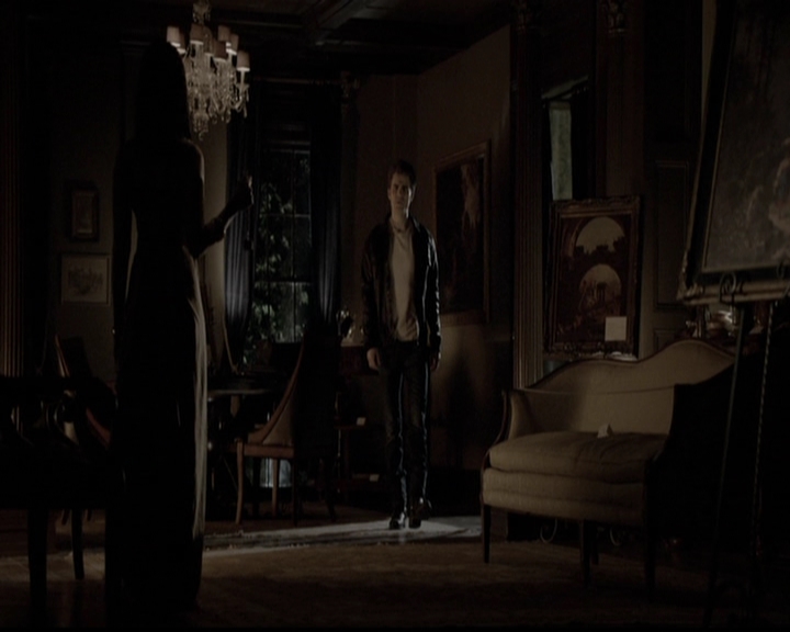 VampireDiariesWorld-dot-org_5x05MontersBall1689.jpg