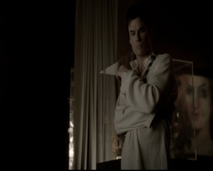 VampireDiariesWorld-dot-org_5x05MontersBall1705.jpg