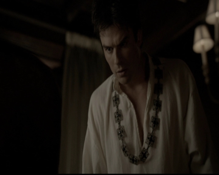 VampireDiariesWorld-dot-org_5x05MontersBall1723.jpg