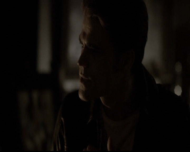 VampireDiariesWorld-dot-org_5x05MontersBall1778.jpg