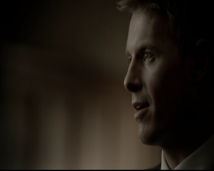 VampireDiariesWorld-dot-org_5x05MontersBall1894.jpg